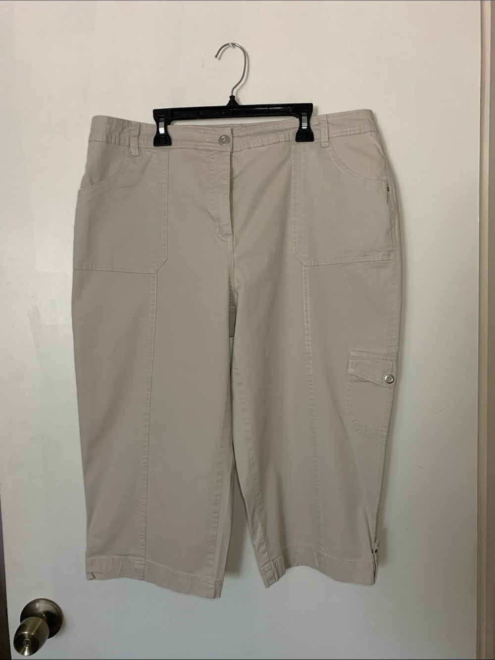 Karen Scott Light Beige Cargo Bermuda Shorts